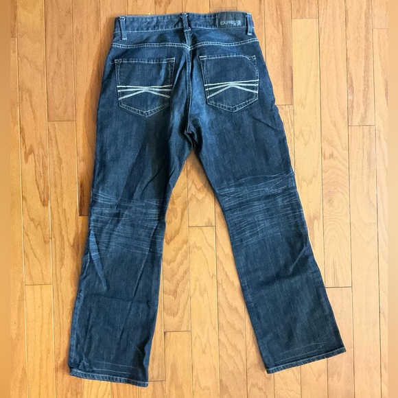 Men’s Express Classic Stretch Zipper 🪰 Blue Jeans! - Picture 6 of 10